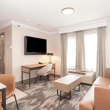 Sandman Signature Toronto Airport Hotel Exterior photo